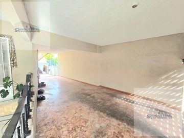 CASA EN VENTA CUMBRES