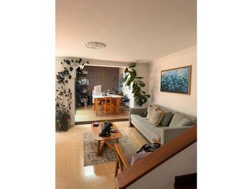 Venta de Casa Unifamiliar en unidad cerrada Terracina, Envigado