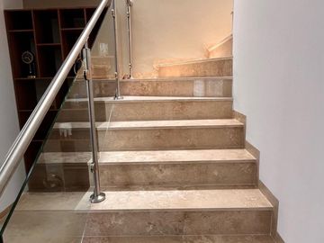 Casa en Venta en Privada con Cine VIP, Juriquilla Querétaro