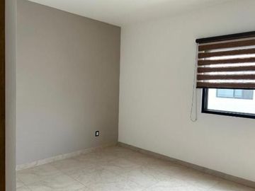 CASA en VENTA de 3 Recámaras con Acabados Premium en Punta del Este