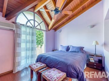 IMPECABLE CASA 6 AMB B° RIVER +JARDIN + PILETA
