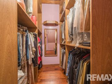 IMPECABLE CASA 6 AMB B° RIVER +JARDIN + PILETA
