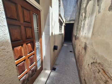 HERMOSO PH EN PB 4 AMB RECICLADO CON TERRAZA