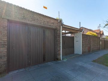 VENTA Casa 6 Amb. Con Piscina y Quincho en PALOMAR