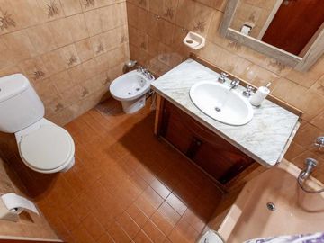 VENTA Casa 6 Amb. Con Piscina y Quincho en PALOMAR
