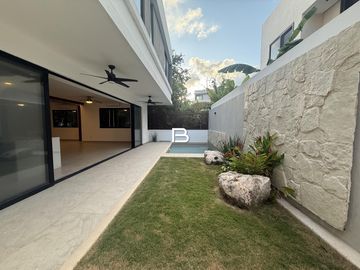Casa en Fraccionamiento Vía Cumbres