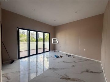 Casa en Fraccionamiento Vía Cumbres