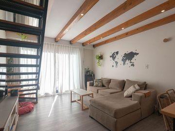 VENTA DEPARTAMENTO DUPLEX 3 AMBIENTES COLEGIALES