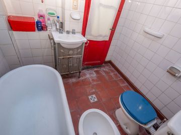 VENTA Casa 4 ambientes Parque Patricios