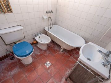 VENTA Casa 4 ambientes Parque Patricios