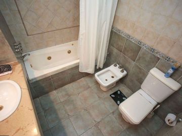 Venta departamento 4 amb. c/ amenities V. Urquiza!