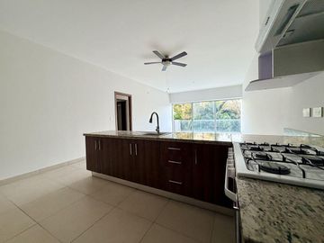 Departamento en Fraccionamiento Vía Montejo