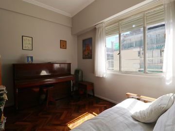PISO DUPLEX 5 AMB + TERRAZA PROPIA EN BELGRANO