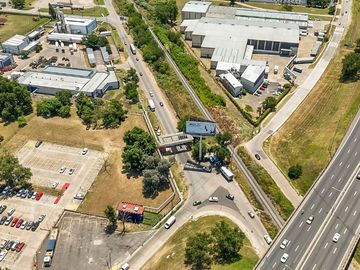 GALPON/DEPOSITO INDUSTRIAL EXC. UBIC. ESTRATEGICA