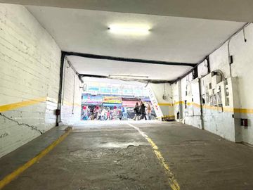 Cochera DOBLE en Balvanera, OPORTUNIDAD