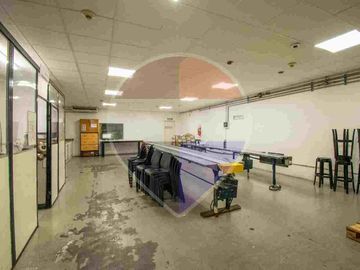 VENTA GALPON/DEPOSITO INDUSTRIAL 3300 m2, GARIN