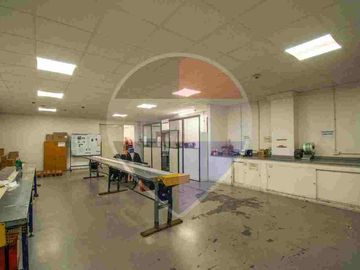 VENTA GALPON/DEPOSITO INDUSTRIAL 3300 m2, GARIN