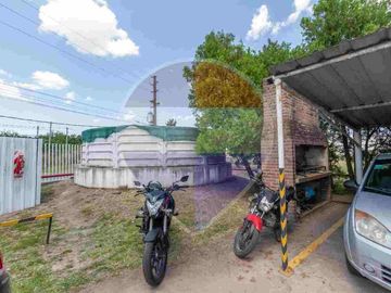 VENTA GALPON/DEPOSITO INDUSTRIAL 3300 m2, GARIN