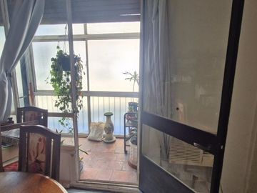 Venta depto 2 Amb bcon y lavadero en Constitucion