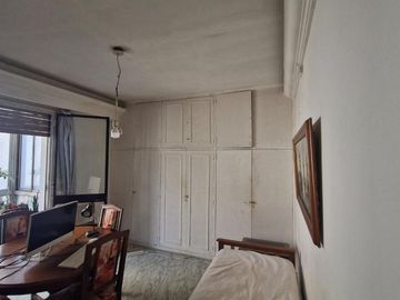 Venta depto 2 Amb bcon y lavadero en Constitucion