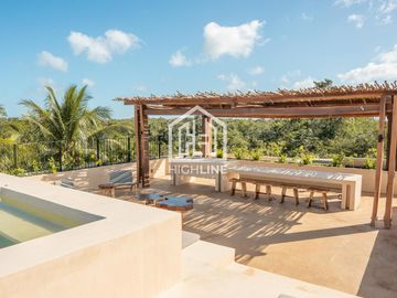 EN VENTA PENTHOUSE DE 1 HABITACIÓN CON ROOFTOP EN BACALAR