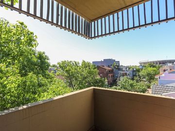 VENTA DEPARTAMENTO 3/4 AMBIENTES BELGRANO C BALCON