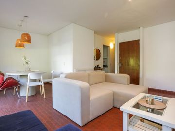VENTA DEPARTAMENTO 3/4 AMBIENTES BELGRANO C BALCON