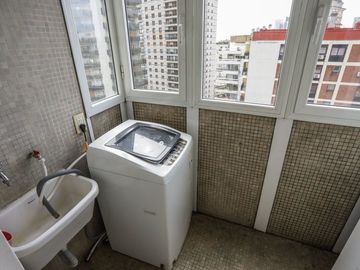DEPARTAMENTO EN VENTA DE 2 AMBIENTES EN RETIRO