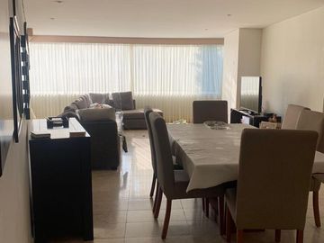 Departamento en Venta, Interlomas Bien Ubicado en Cerrada, Amplios Espacios, Listo para Ocuparse