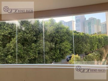Departamento en Venta, Interlomas Bien Ubicado en Cerrada, Amplios Espacios, Listo para Ocuparse