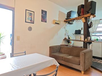 VENTA Casa 3 ambientes en Ituzaingó. Amplio lote.