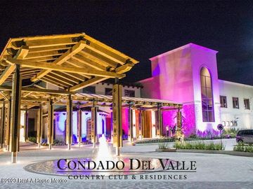 Terreno en Venta en Metepec, Llano Grande AM. 26-2980