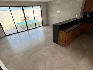 Casa en Nueva en Venta, Fracc. Lomas del Meditarráneo, Riviera Veracruzana