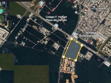 Lote Comercial en Venta en Av Universidades Arrecifes Playa del Carmen P2611