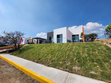 ESPACIOSO DEPARTAMENTO EN VENTA EN PUERTAS DE SAN MIGUEL QUERÉTARO