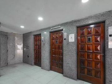 VENTA COCHERA CUBIERTA, ZONA CONGRESO DE LA NACION