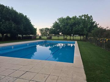 Venta Espectacular Lote a Laguna 1300 m2 Apto Cred