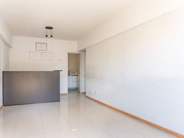 DEPARTAMENTO 3 AMBIENTES CON BALCÓN