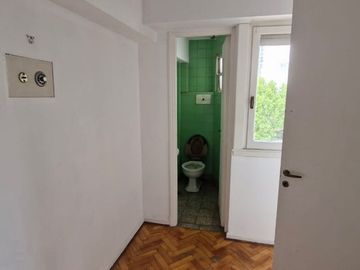 VENTA SEMIPISO 3 AMB VILLA CRESPO CON RENTA