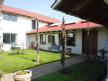 VENTA DE CASA DENTRO DE PRIVADA EN AVENIDA SAN ISIDRO EN METEPEC