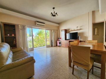 Departamento 3 Ambientes en Venta en Versalles
