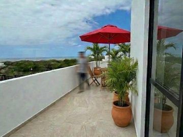 Con vista al mar. Casa en Venta en Fracc. Lomas Mediterráneo, Alvarado Veracruz.