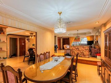 CASA 5 AMBIENTES VENTA FLORES QUINCHO PERMUTA