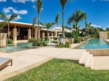 Terreno Residencial en Venta Losantos Cancún