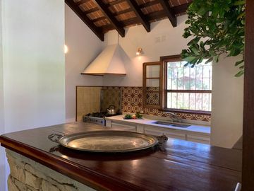 CASA VENTA ESCOBAR 3 AMBIENTES PISCINA GRAN PARQUE