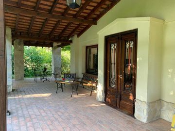 CASA VENTA ESCOBAR 3 AMBIENTES PISCINA GRAN PARQUE