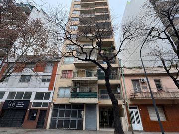 VENTA DEPARTAMENTO MONOAMBIENTE FLORES COCHERA