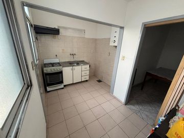 VENTA DEPARTAMENTO 2 AMBIENTES BARRACAS