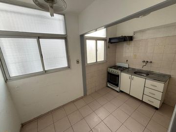VENTA DEPARTAMENTO 2 AMBIENTES BARRACAS