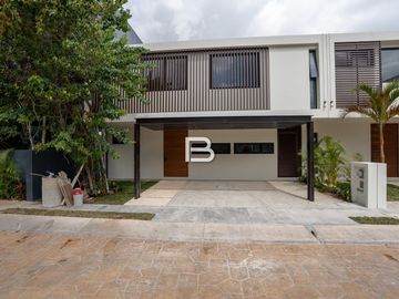 Casa en Arbolada